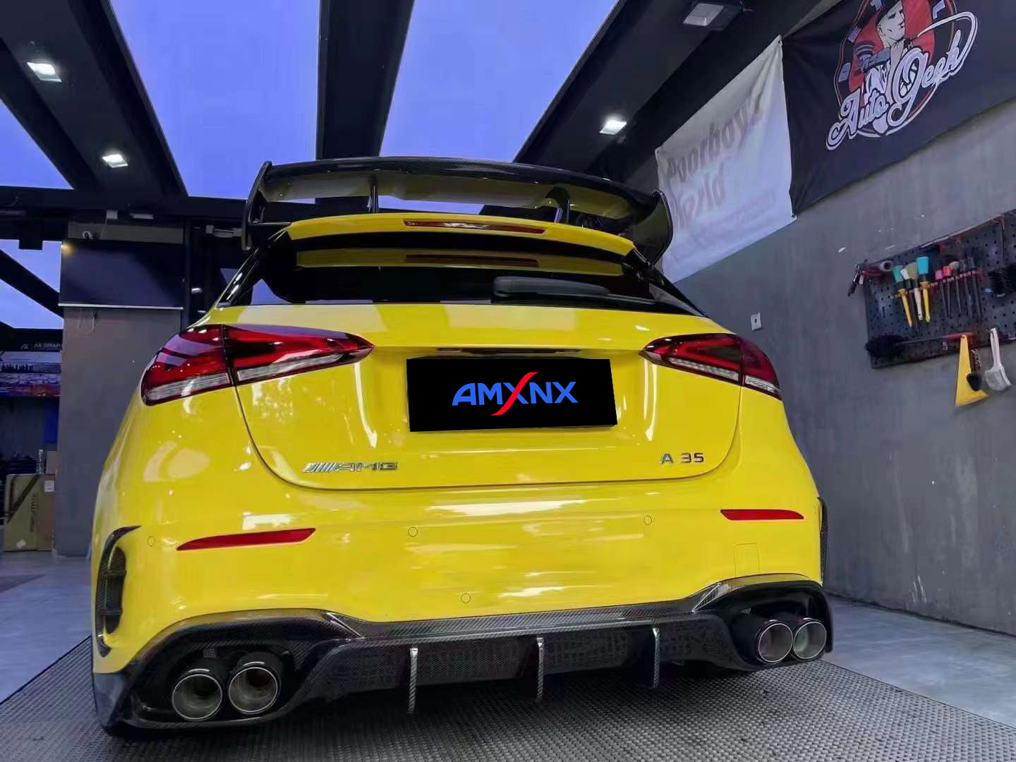 BENZ AMG A35/A35L Dry carbon fiber tail - Amxnx