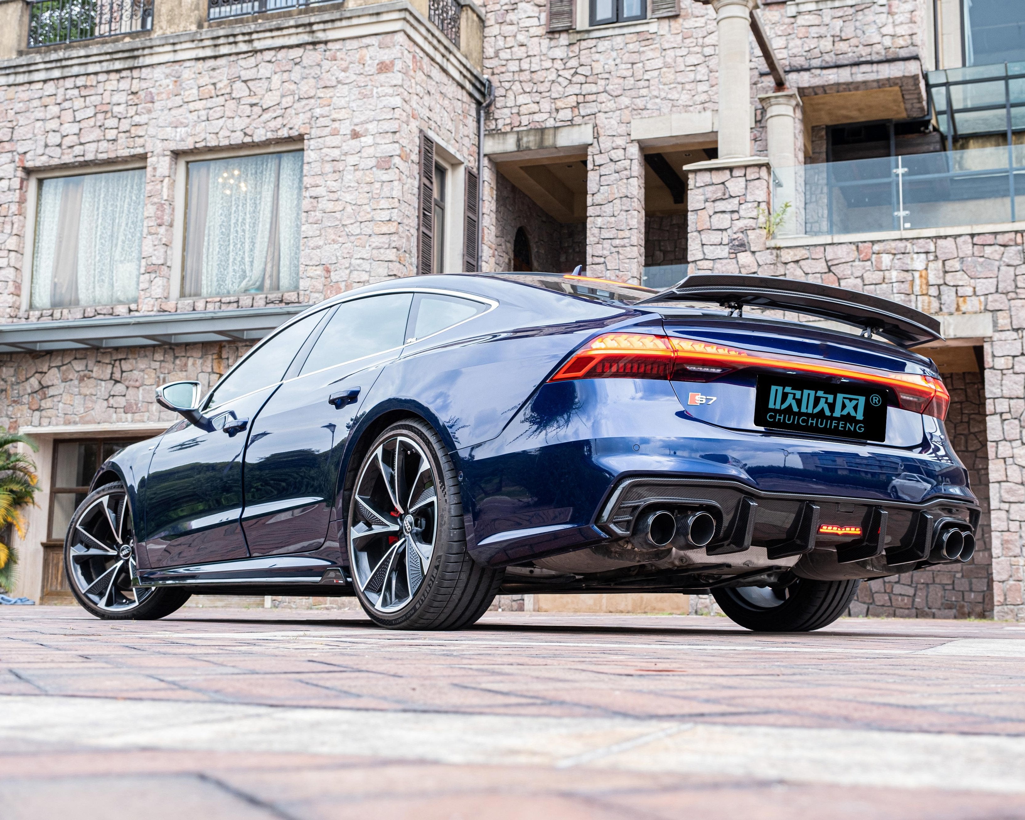 AUDI A7/A7L/S7 C8 Dry carbon fiber side skirt - Amxnx