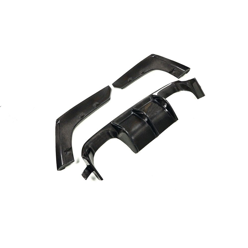 BMW M3/M4 F80/F82 Dry carbon fiber V rear lip - Amxnx