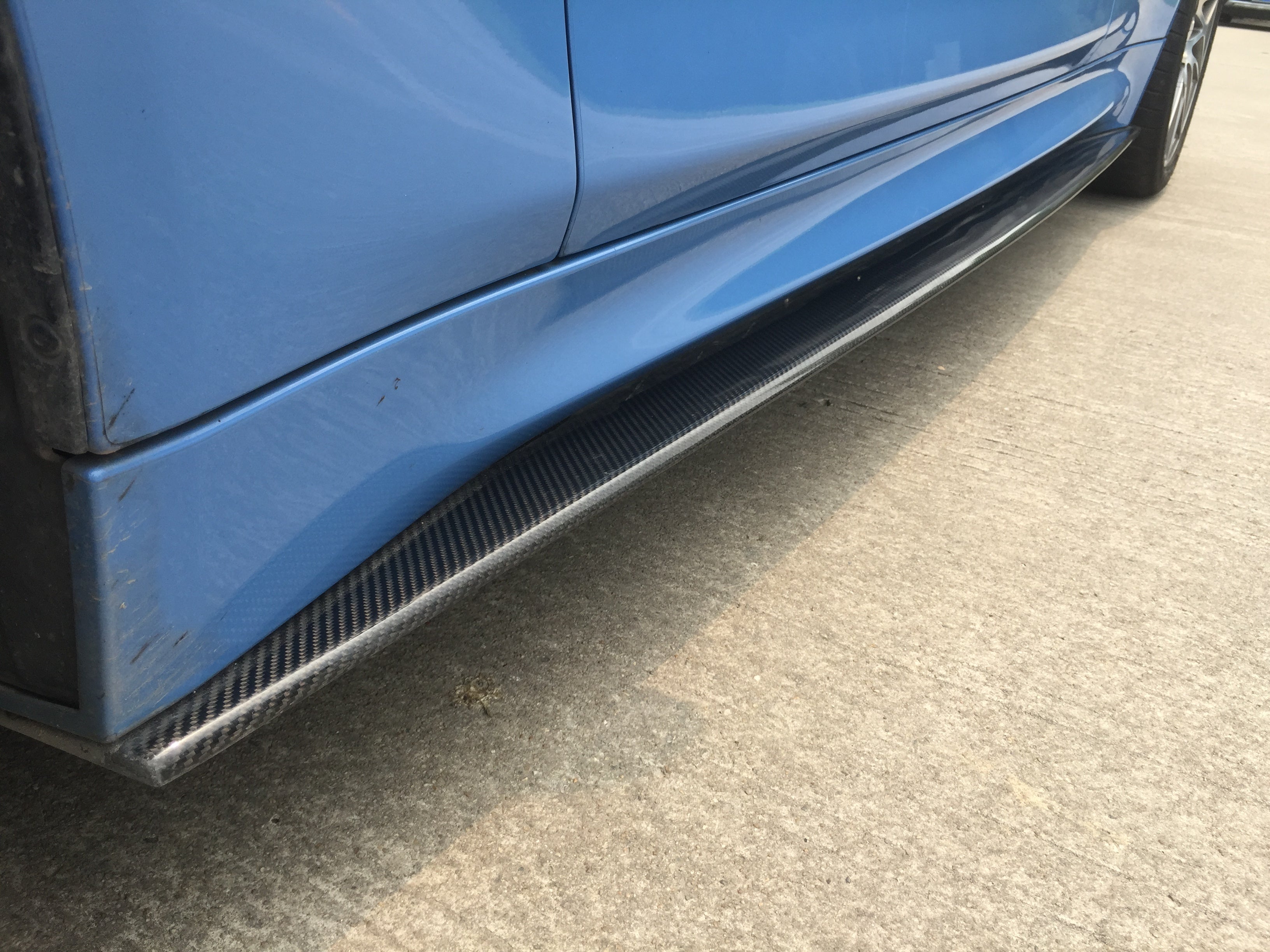 BMW M3/M4 F80/F82 Dry Carbon Fiber MP Side Skirt - Amxnx