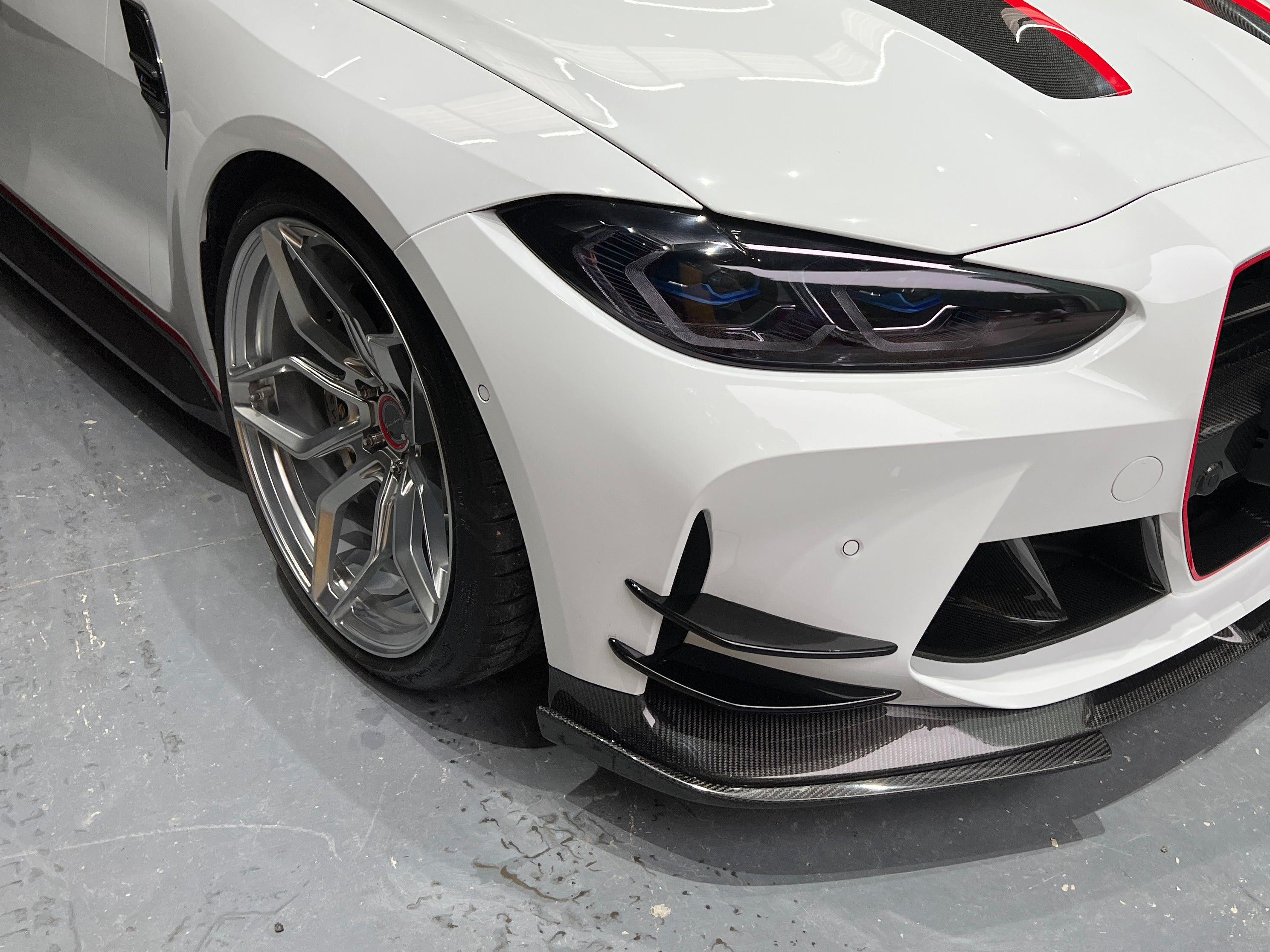BMW M3/M4 G80/G82 Dry carbon fiber AC front bar air knife - Amxnx