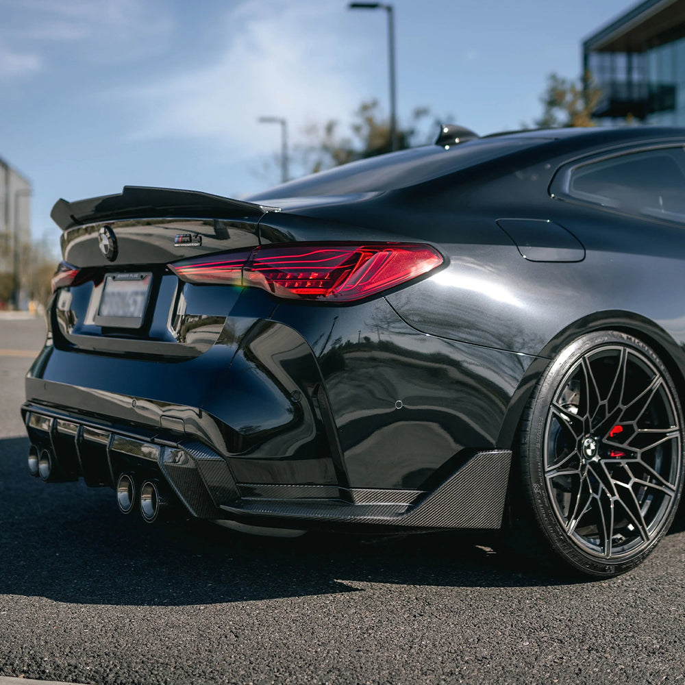 BMW M3/M4 G80/G82 Dry carbon fiber back wrap angle