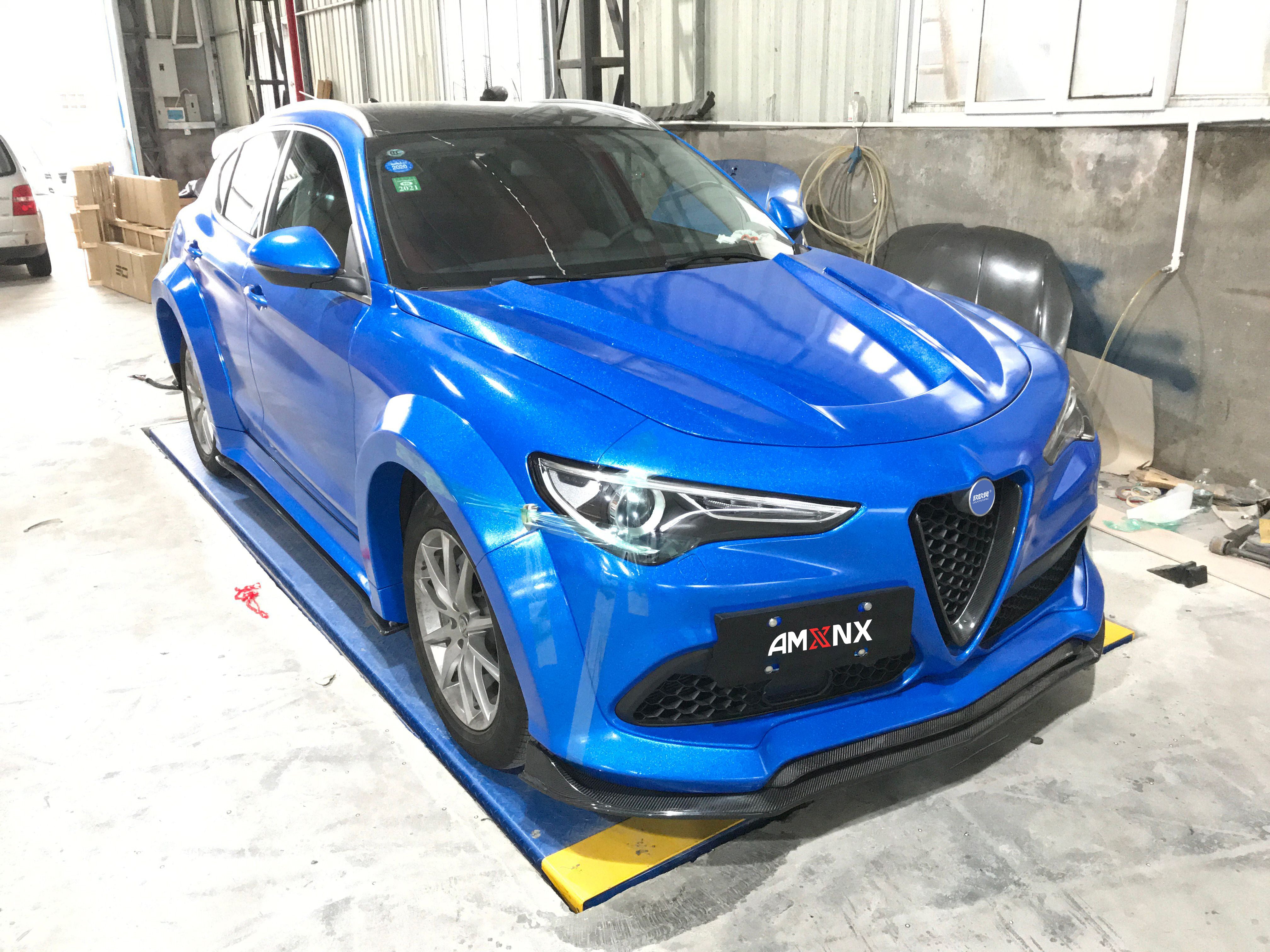 ALFA ROMEO STELVIO Dry carbon fiber Hood