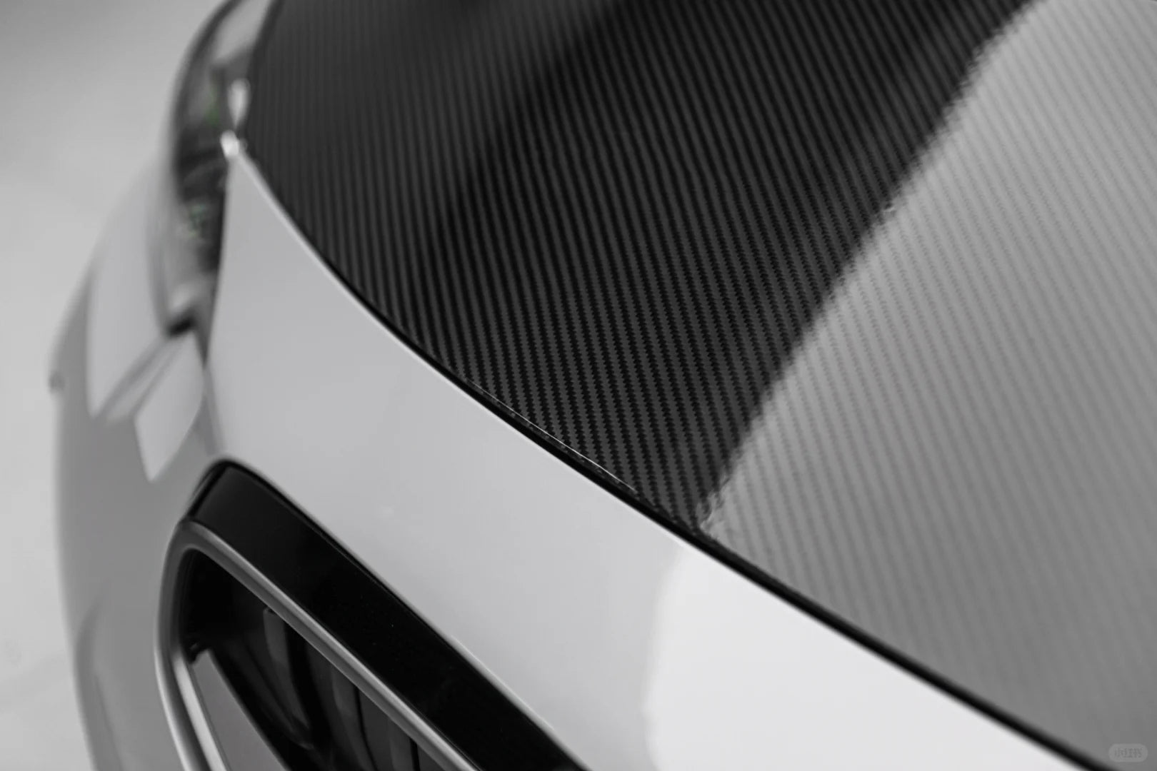 BMW M2 F87 Dry carbon fiber cover