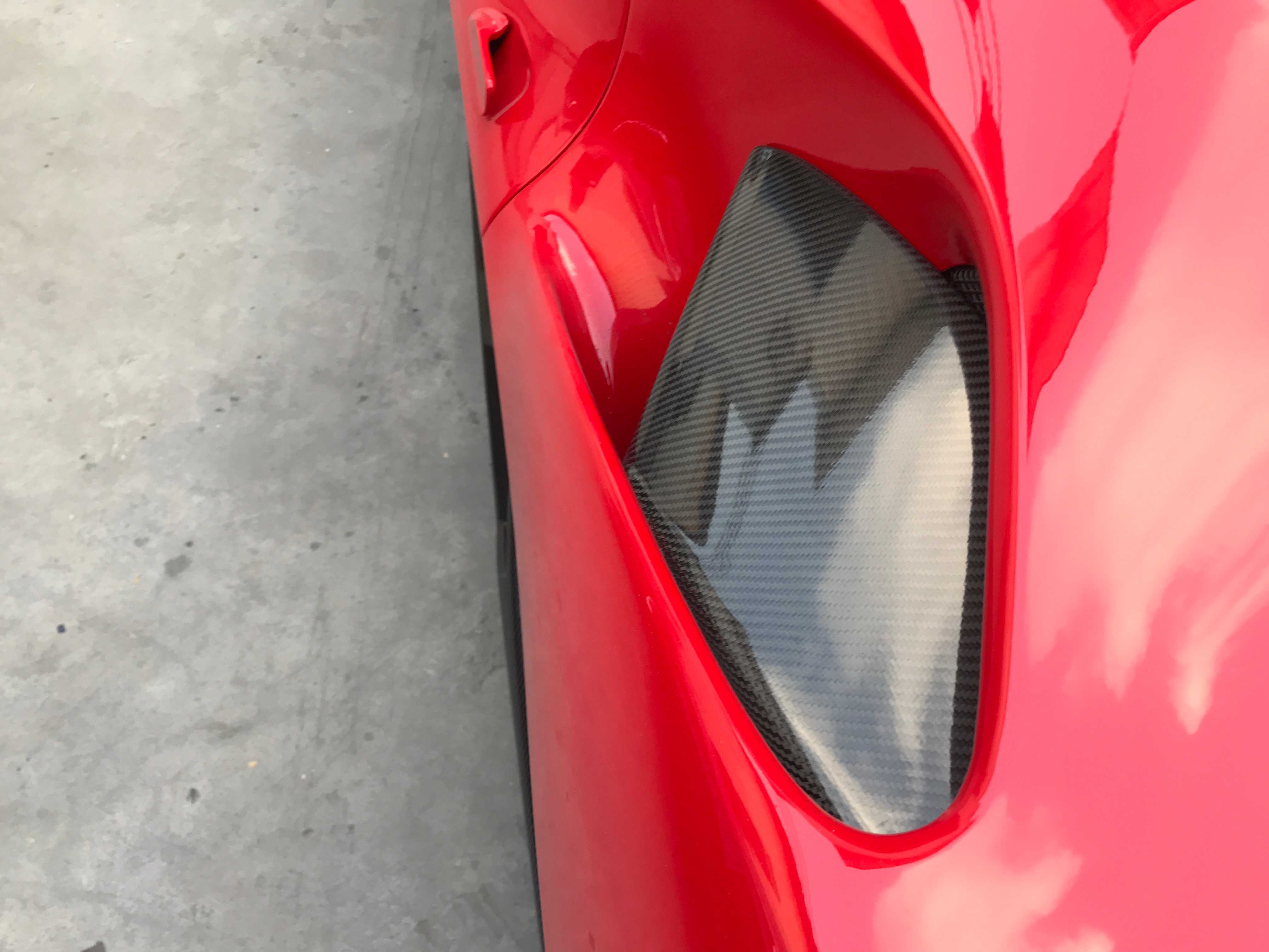 FERRARI 488 SN Dry carbon fiber Side vents