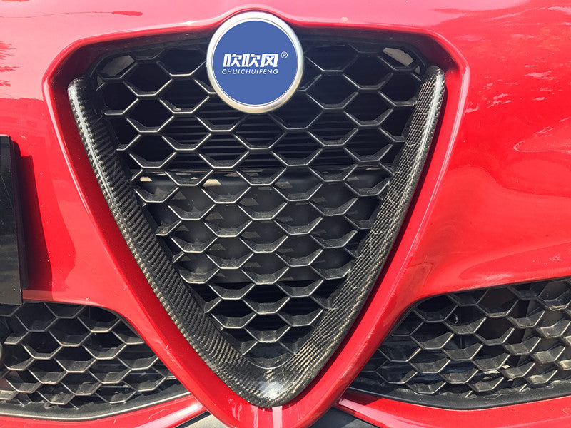 ALFA ROMEO GIULIA Dry carbon fiber Middle screen frame