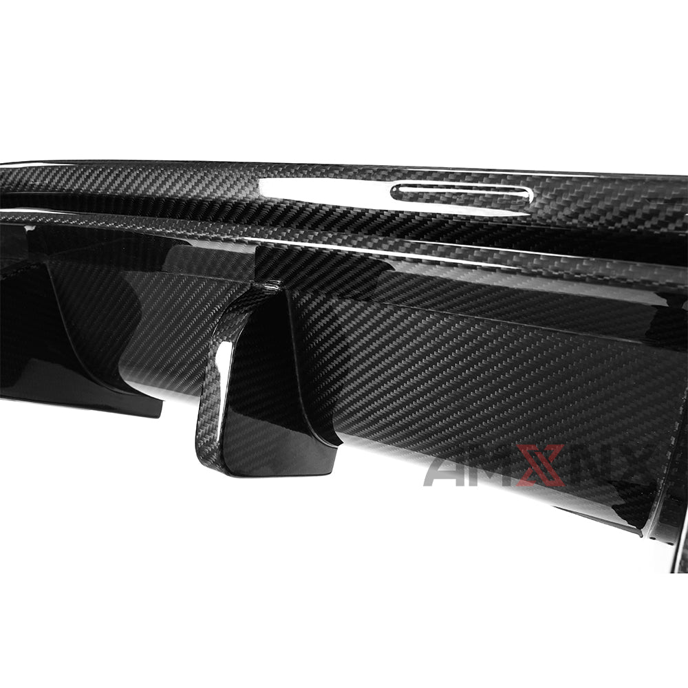 ASTON MARTIN DBX Dry carbon fiber rear center lip