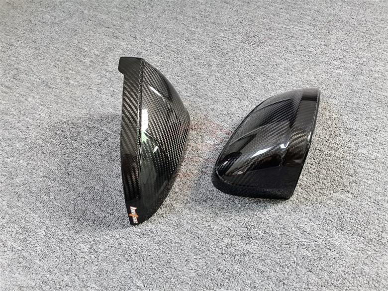 AUDI A5/S5 B9 Dry carbon fiber rearview mirror housing